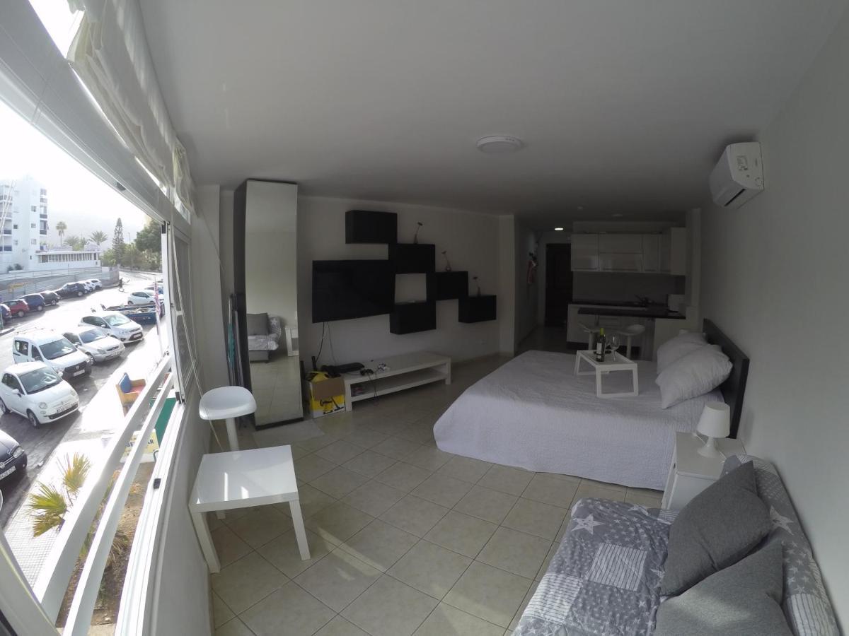Studio Los Cristianos Beach エクステリア 写真