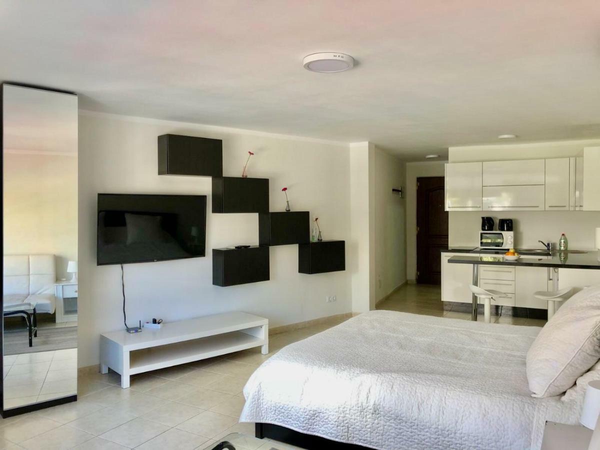 Studio Los Cristianos Beach エクステリア 写真